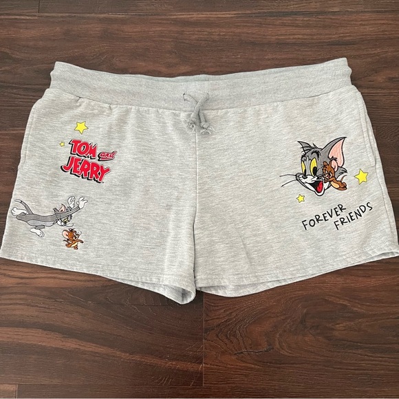 Tom and Jerry Women's Embroidered Graphic Print Gray Comfy Shorts Sizes XXL - Picture 2 of 8